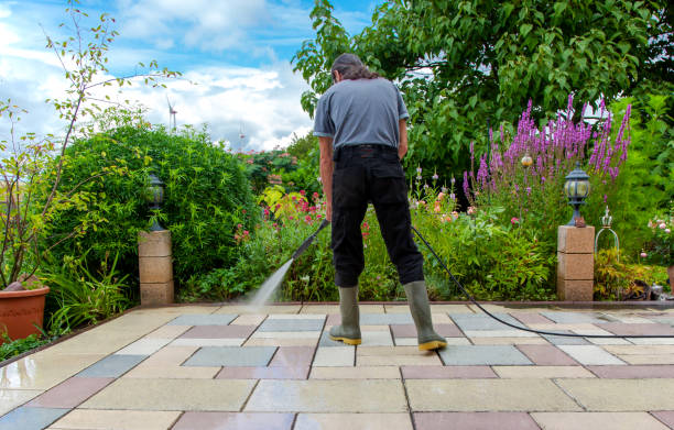 Professional Pressure Washing Services in Charles City, IA